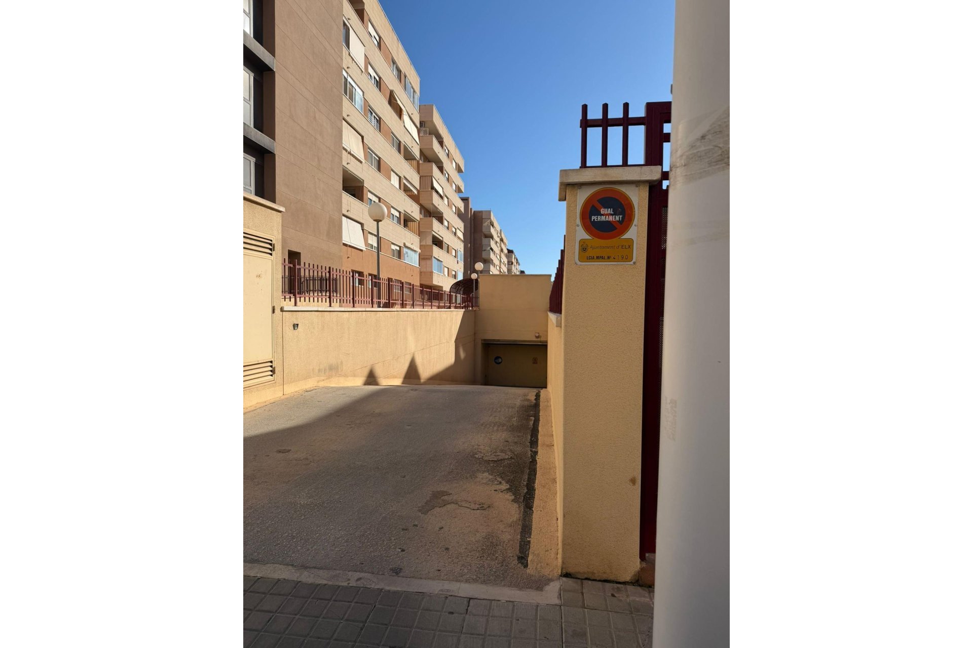 Odsprzedaż - Garaż - Elche - Universidad - Ciudad deportiva