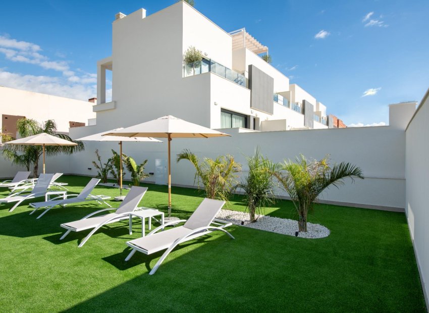 Odsprzedaż - Kamienica - Cox