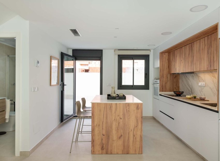 Odsprzedaż - Kamienica - Cox