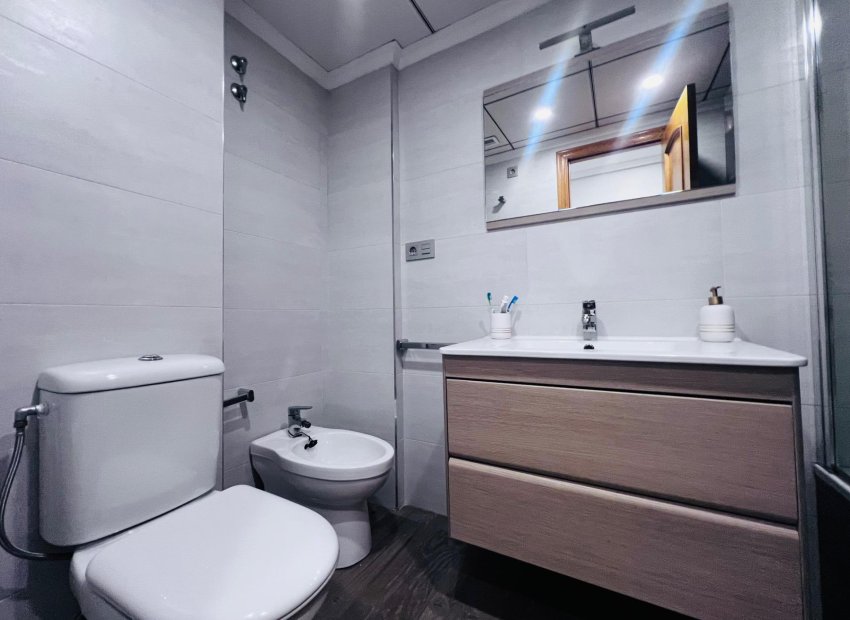 Odsprzedaż - Kamienica - Elche - Campo de Fútbol