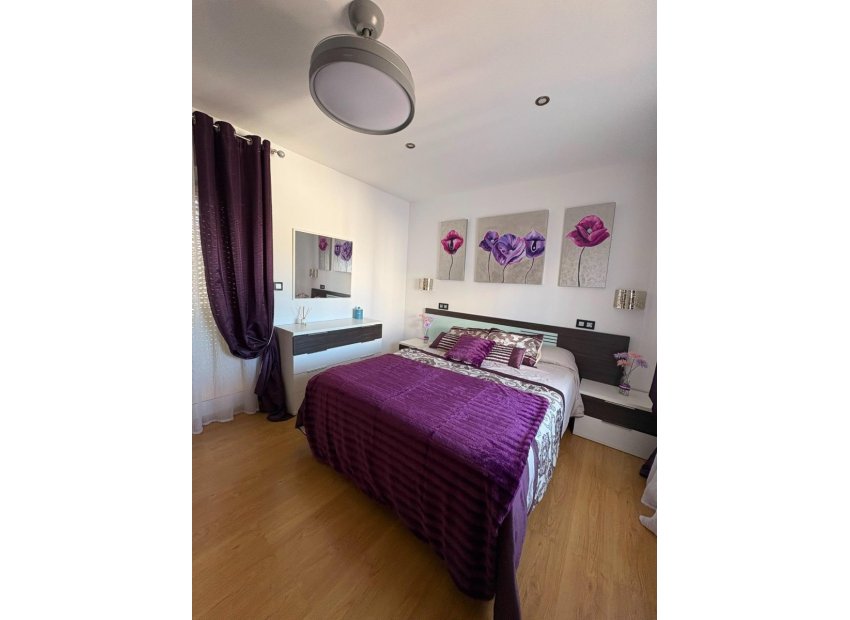 Odsprzedaż - Kamienica - Torrevieja - Orihuela costa