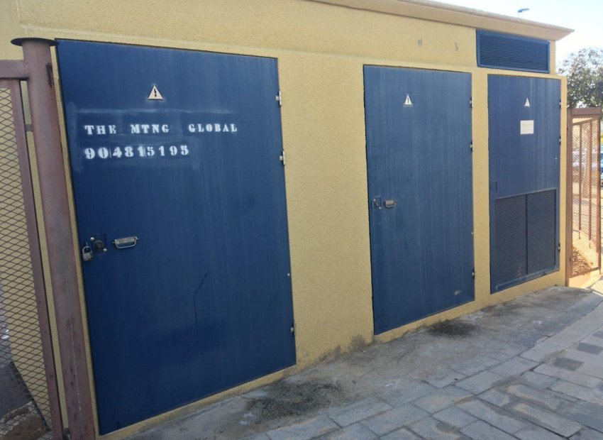 Odsprzedaż - Nave industrial - Elche Pedanías - Poligono torrellano