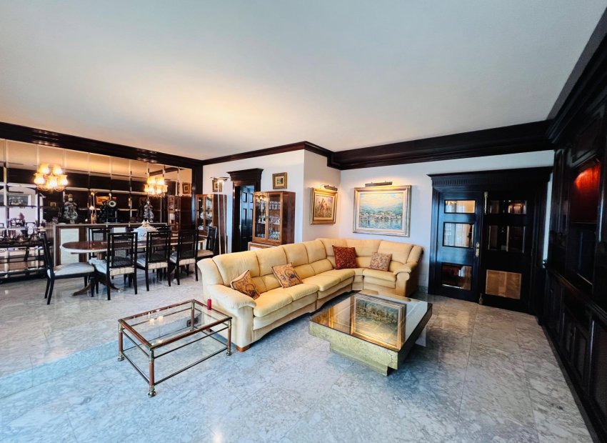 Odsprzedaż - Piso - Alicante - Centro Tradicional