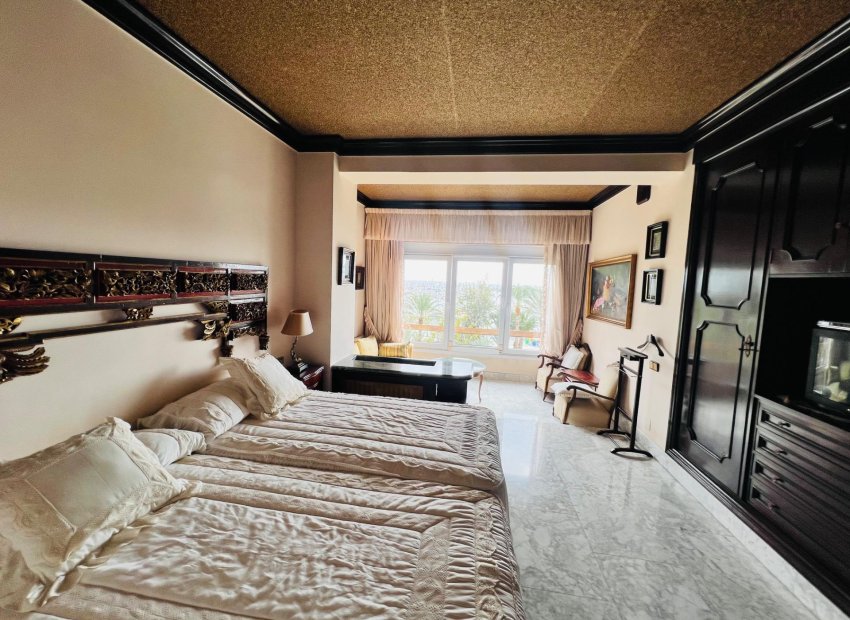 Odsprzedaż - Piso - Alicante - Centro Tradicional