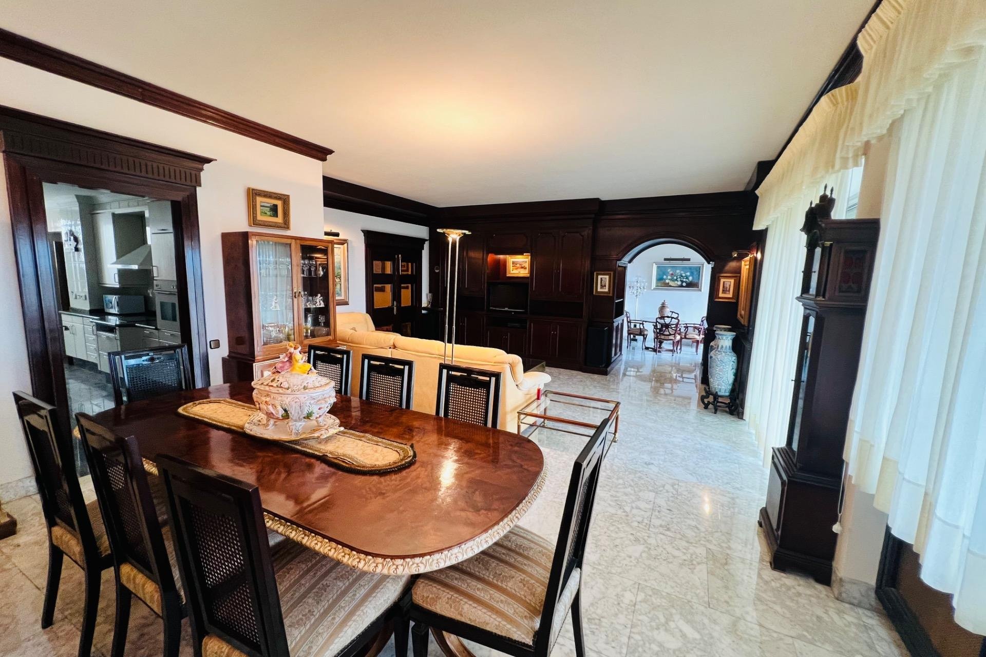 Odsprzedaż - Piso - Alicante - Centro Tradicional