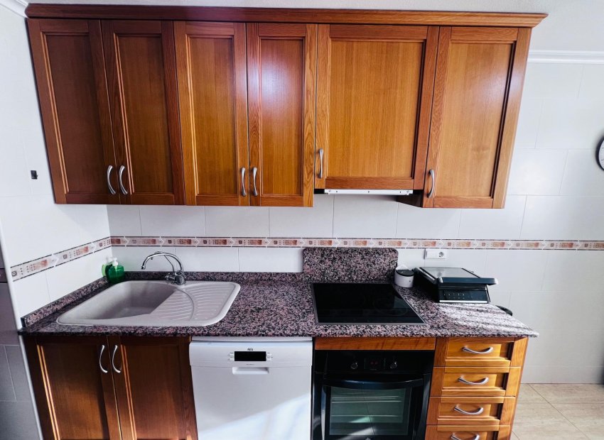 Odsprzedaż - Piso - Elche - Campo de Fútbol