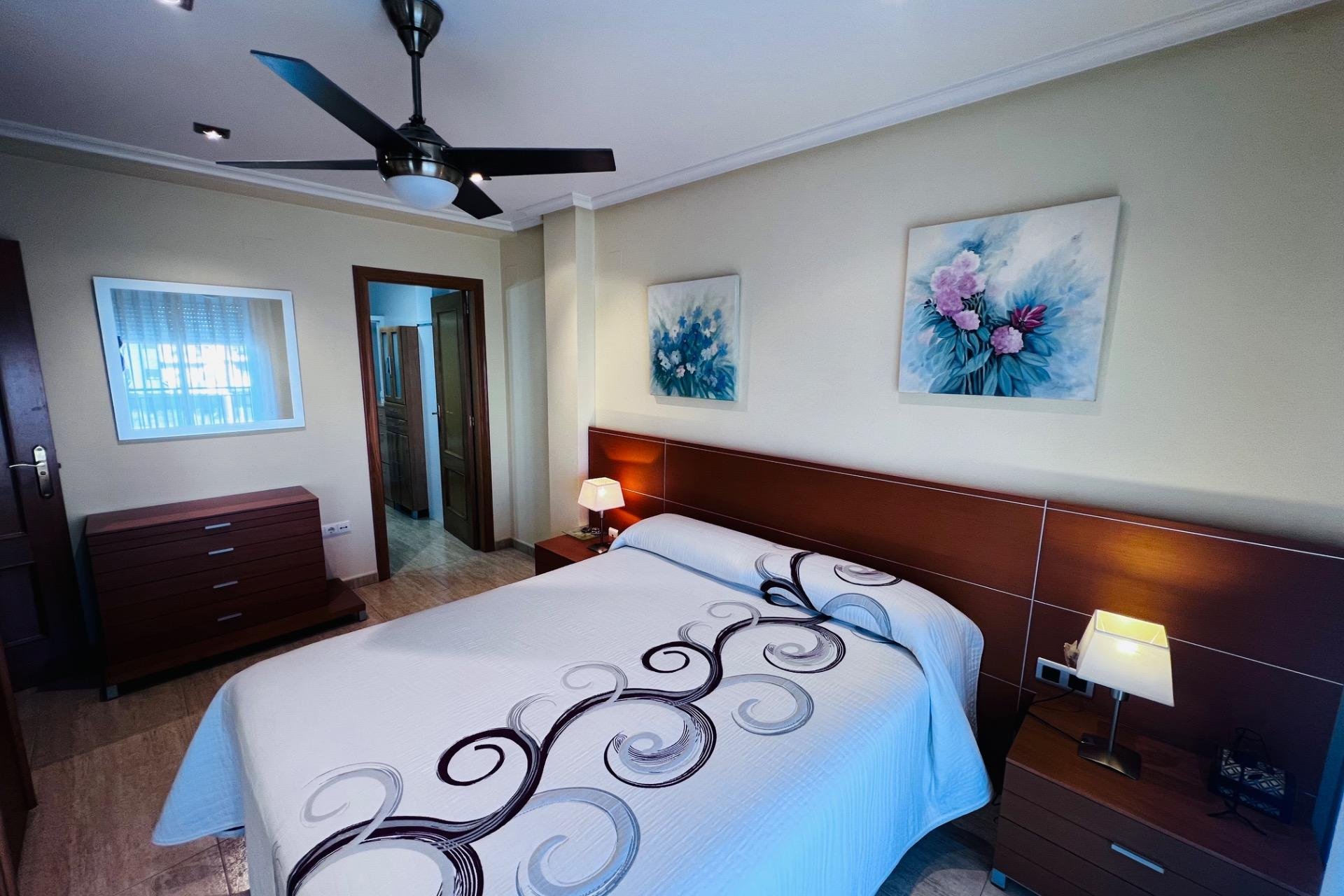 Odsprzedaż - Piso - Elche - Campo de Fútbol