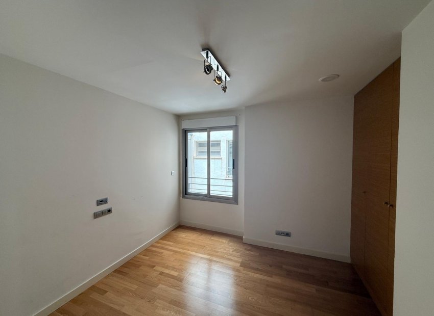 Odsprzedaż - Piso - Elche - Centro