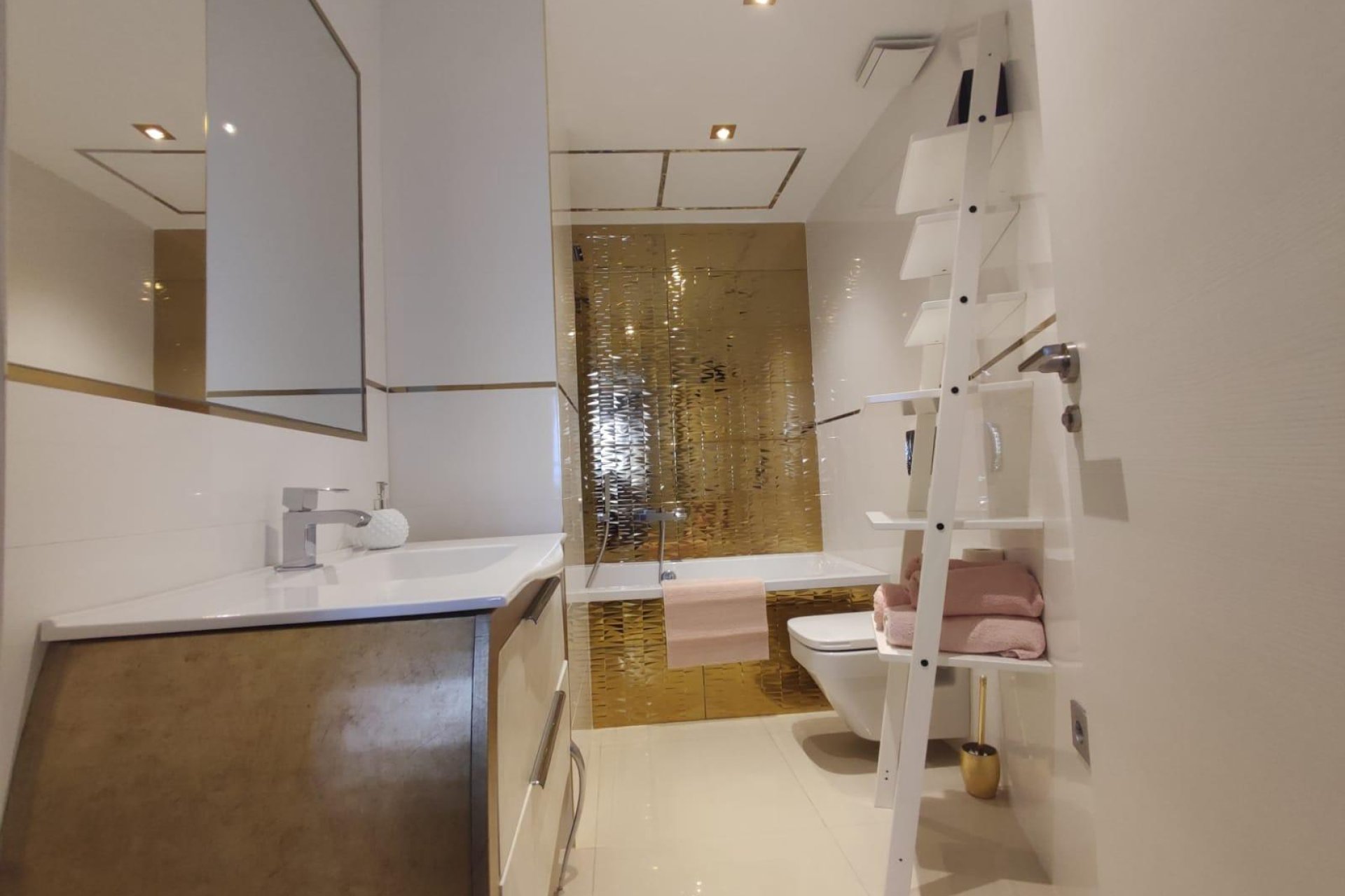 Odsprzedaż - Piso - Torrevieja - Playa de la mata