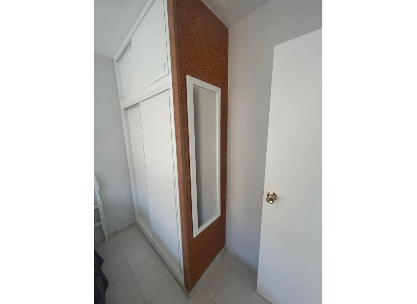 Odsprzedaż - Piso - Torrevieja - Playa de los Naufragos