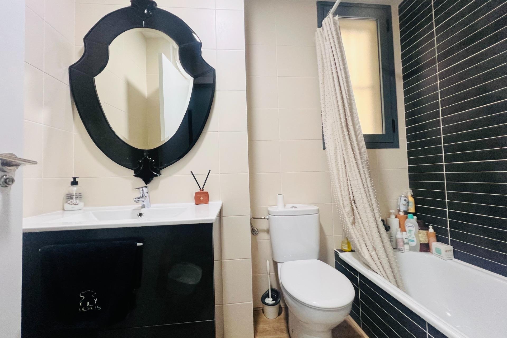 Odsprzedaż - Planta baja - Elche - Huerto de Travalón