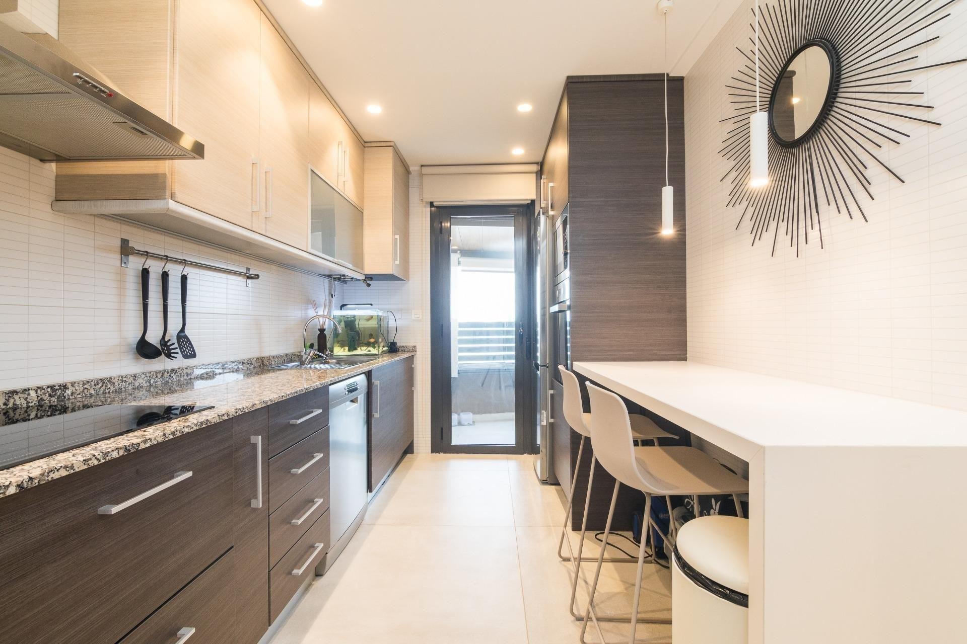 Odsprzedaż - Planta baja - Elche - Travalón