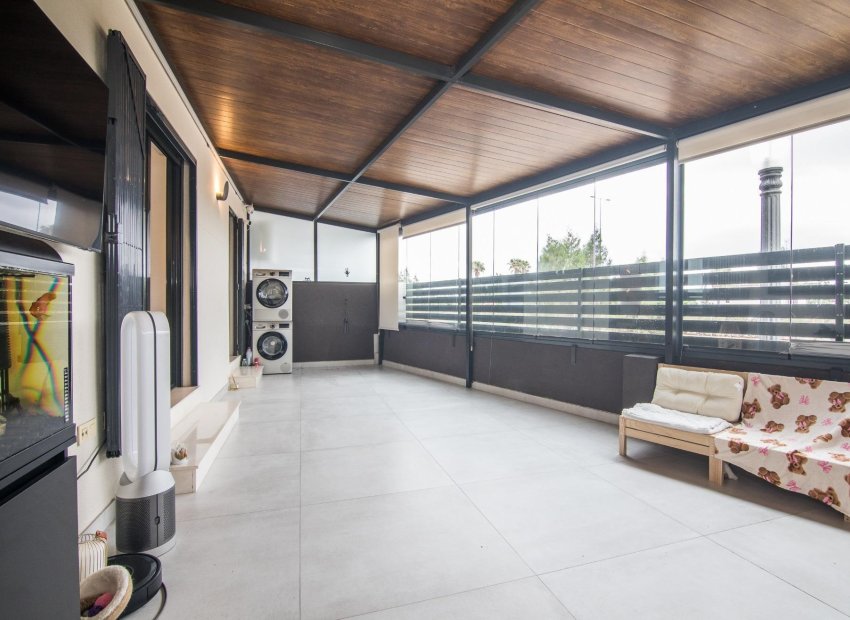 Odsprzedaż - Planta baja - Elche - Travalón