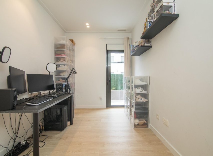 Odsprzedaż - Planta baja - Elche - Travalón