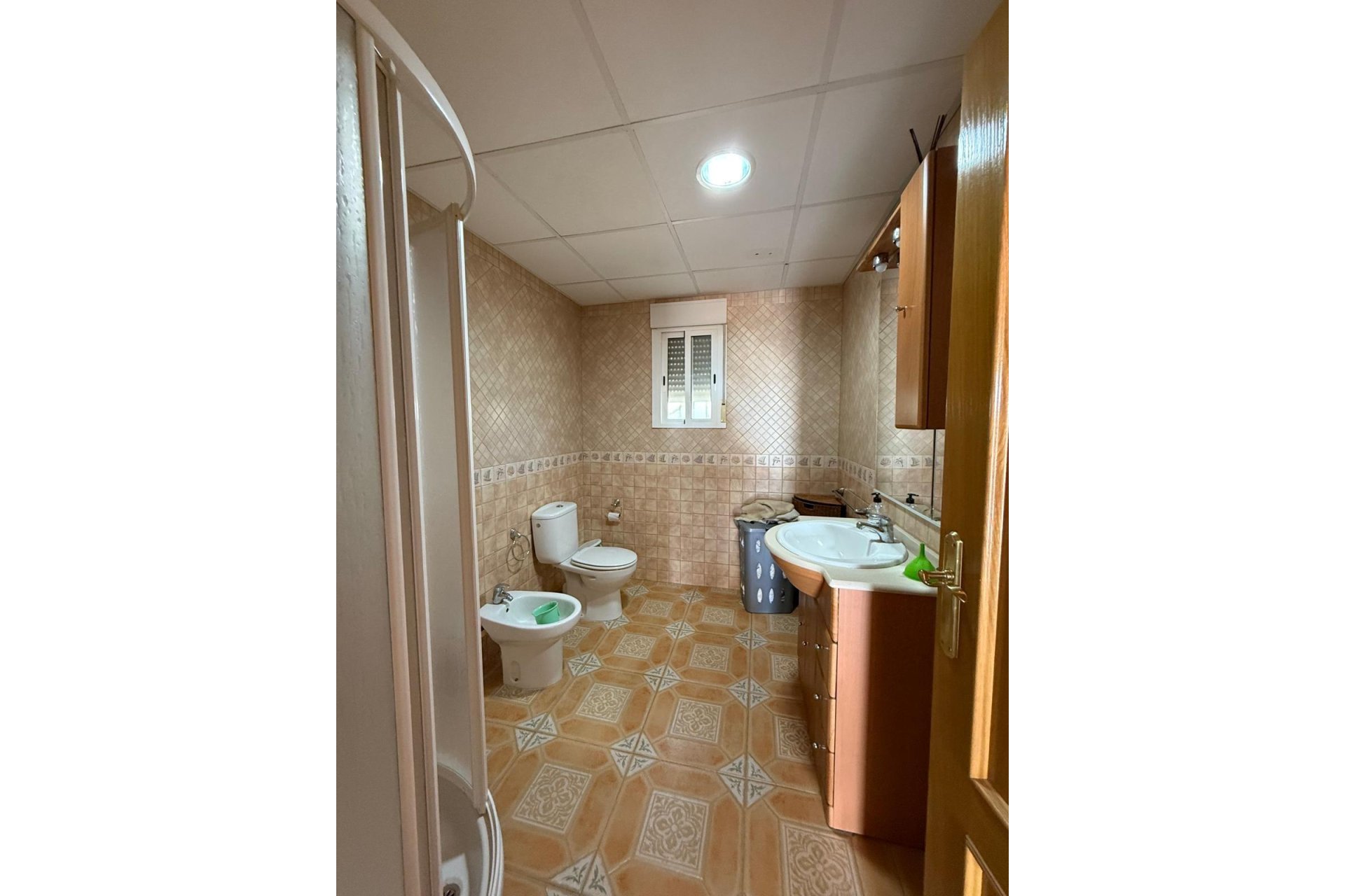 Odsprzedaż - Szalet - Albatera