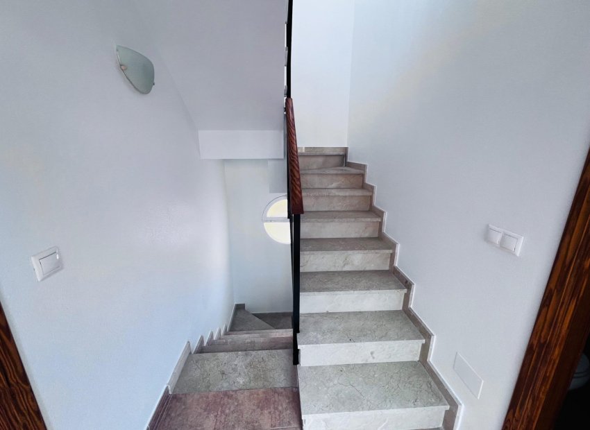 Odsprzedaż - Szalet - Algorfa - Urb. lo crispin