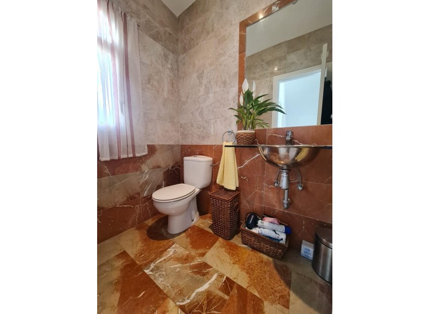 Odsprzedaż - Villa - Orihuela Costa - Las Ramblas