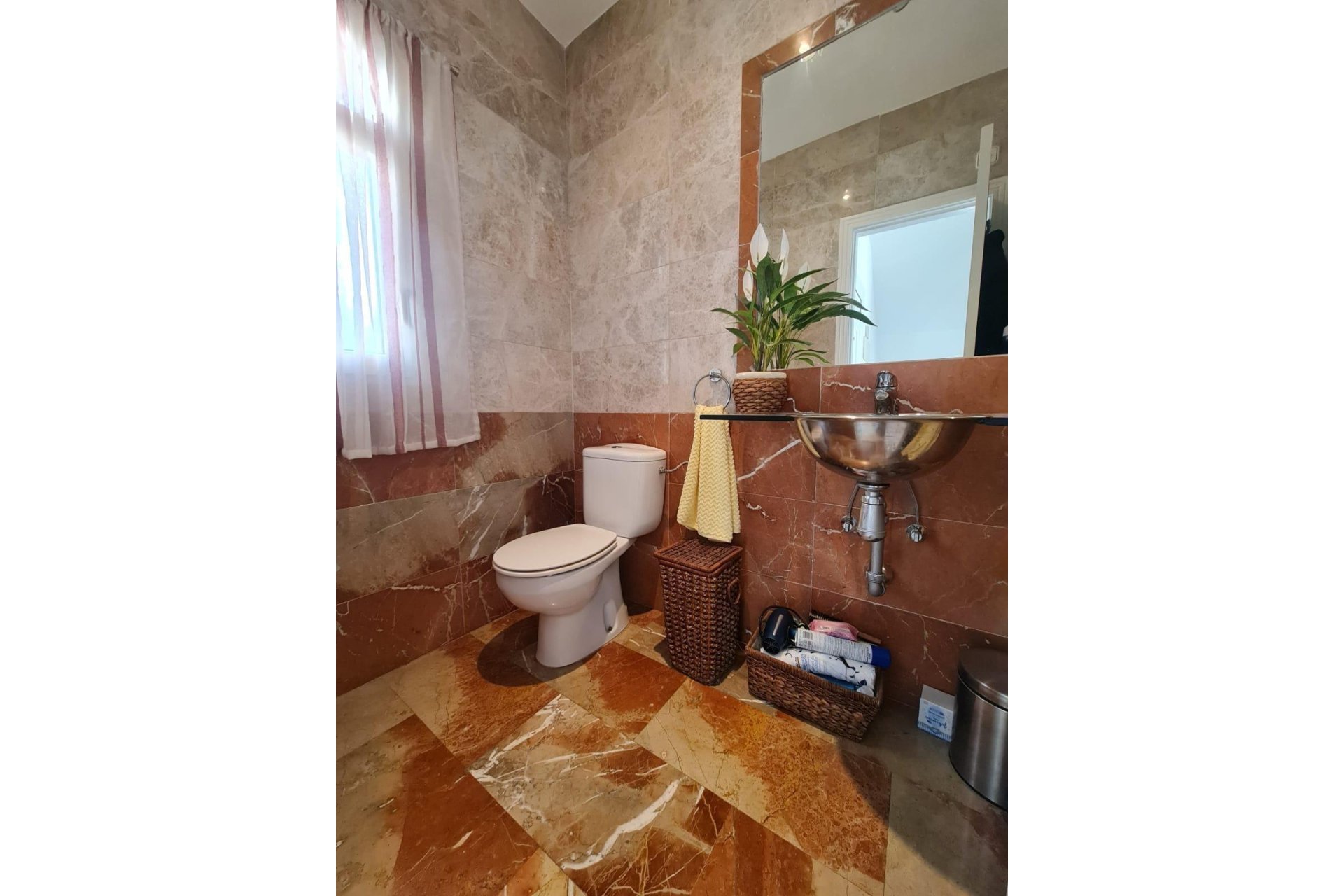 Odsprzedaż - Villa - Orihuela Costa - Las Ramblas