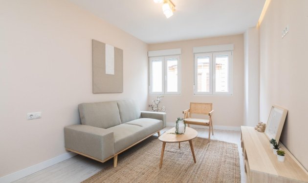 Piso - Long Term Rental - Elche -
                Centro