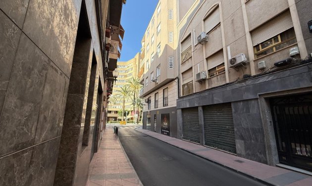Piso - Long Term Rental - Elche -
                Centro