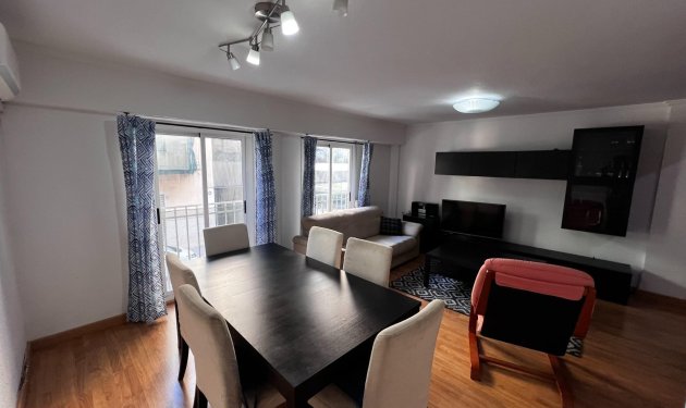 Piso - Resale - Elche -
                Torreta - Portalada