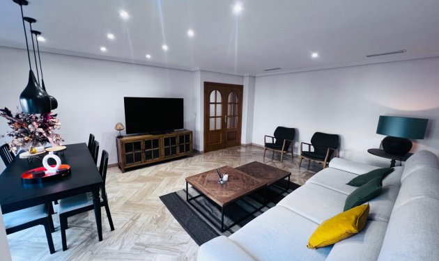 Piso - Reventa -
            Elche - GV-356