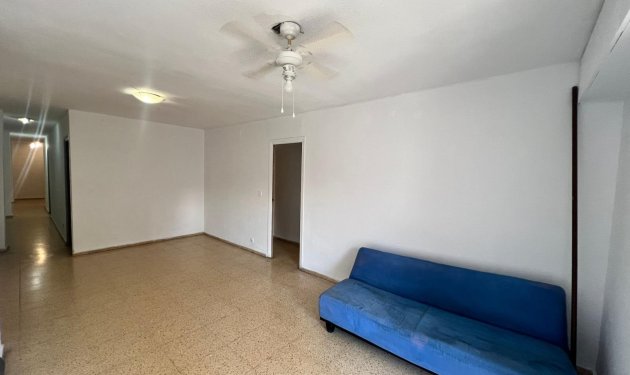 Piso - Reventa - Santa Pola -
                Eroski