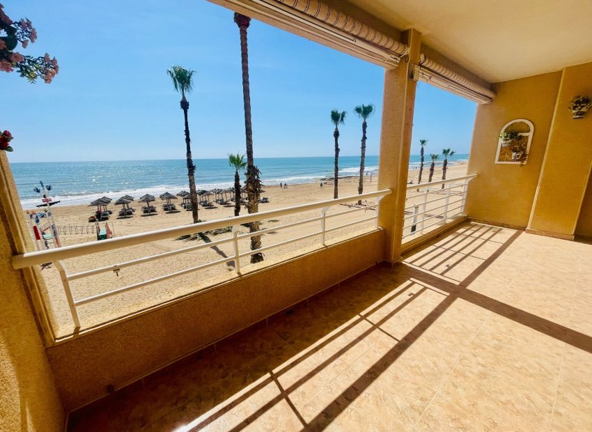 Resale - Apartament - La Mata - Centro/PLAYA