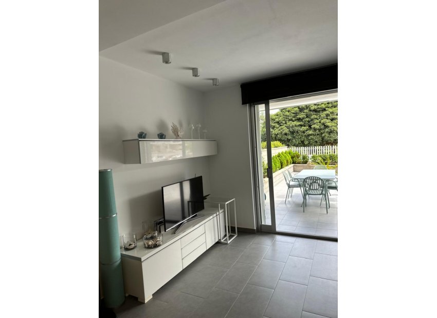 Resale - Apartament - La Mata - Centro/PLAYA