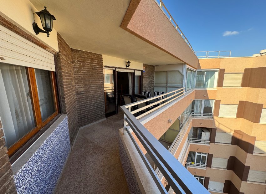 Resale - Apartament - La Mata - Pueblo/ PLAYA