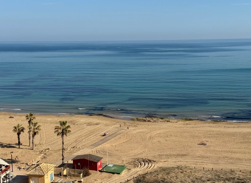 Resale - Apartament - La Mata - Pueblo/ PLAYA