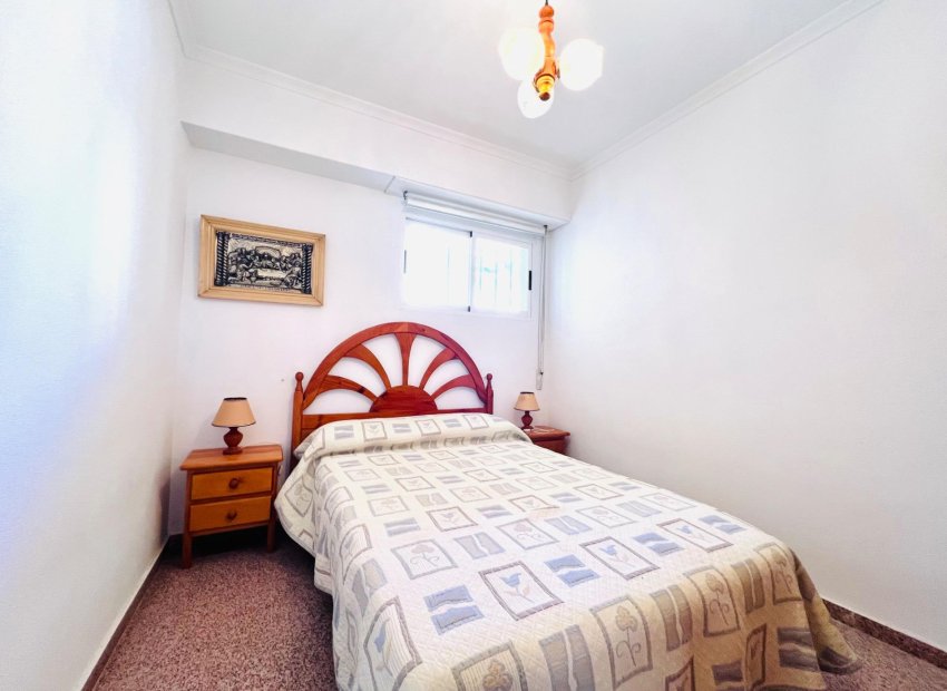 Resale - Apartamento - Arenales del Sol