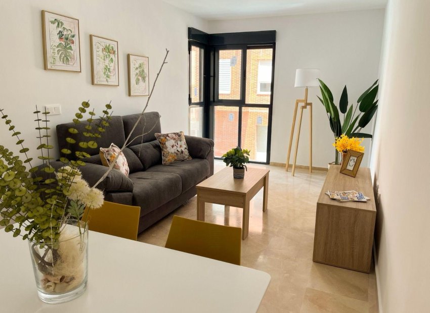 Resale - Apartamento - Elche - Altabix
