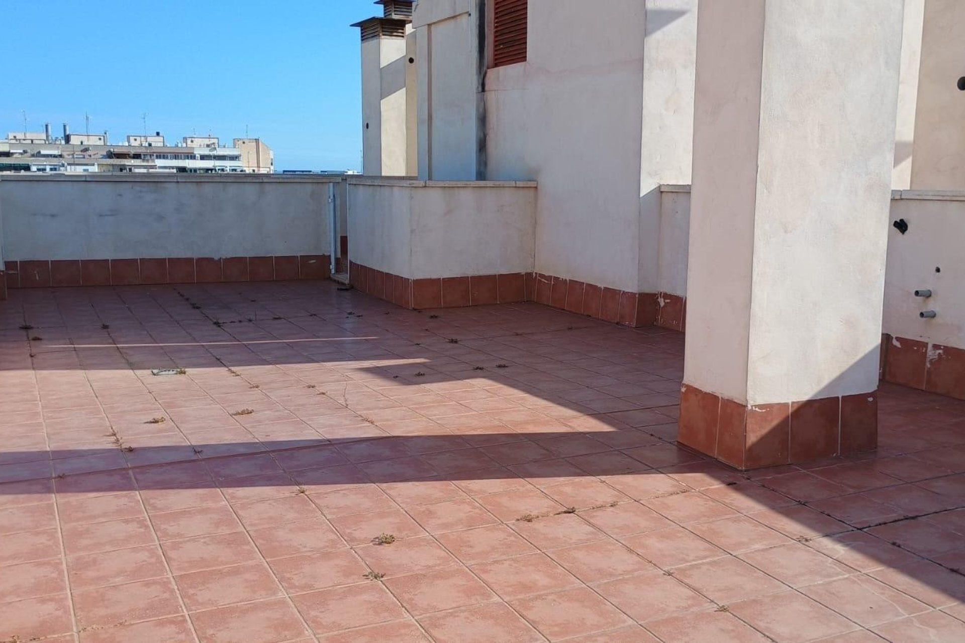 Resale - Apartamento - Elche - Altabix