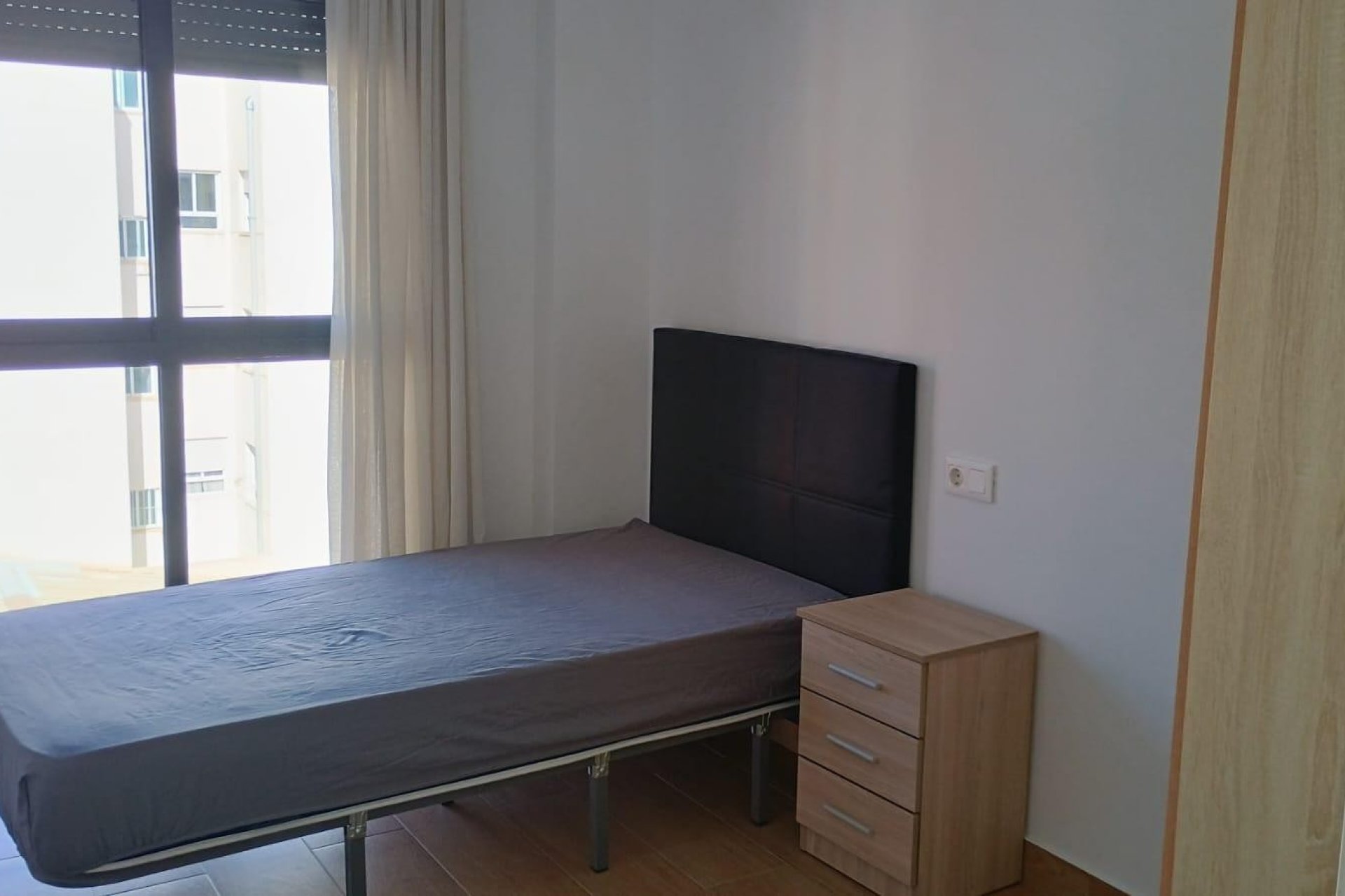 Resale - Apartamento - Elche - Altabix