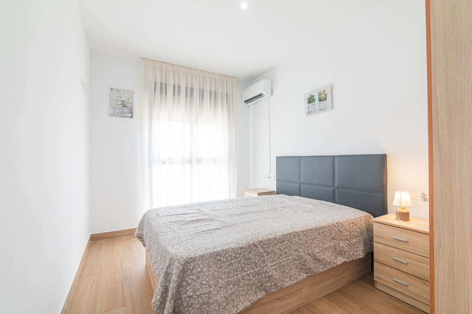 Resale - Apartamento - Elche - Altabix