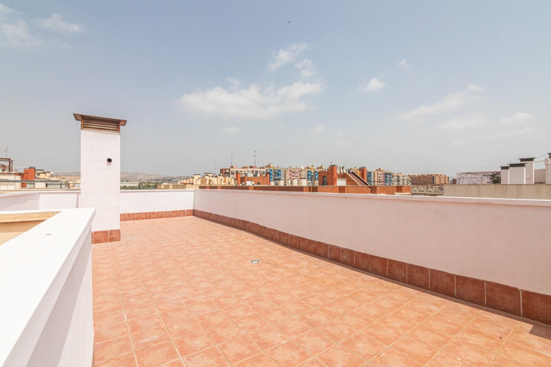 Resale - Apartamento - Elche - Altabix