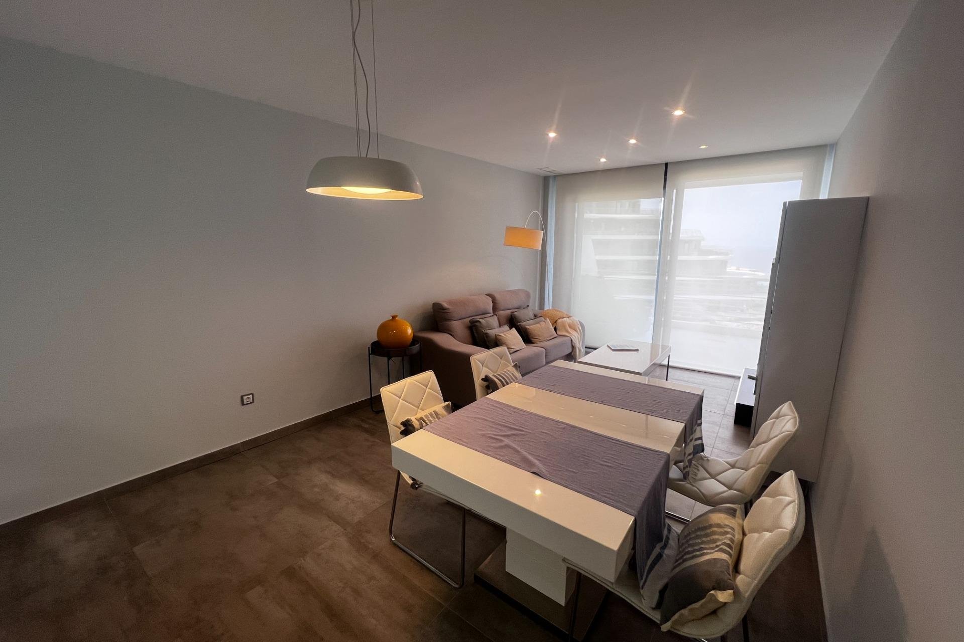 Resale - Apartamento - Elche - Playa arenales del sol