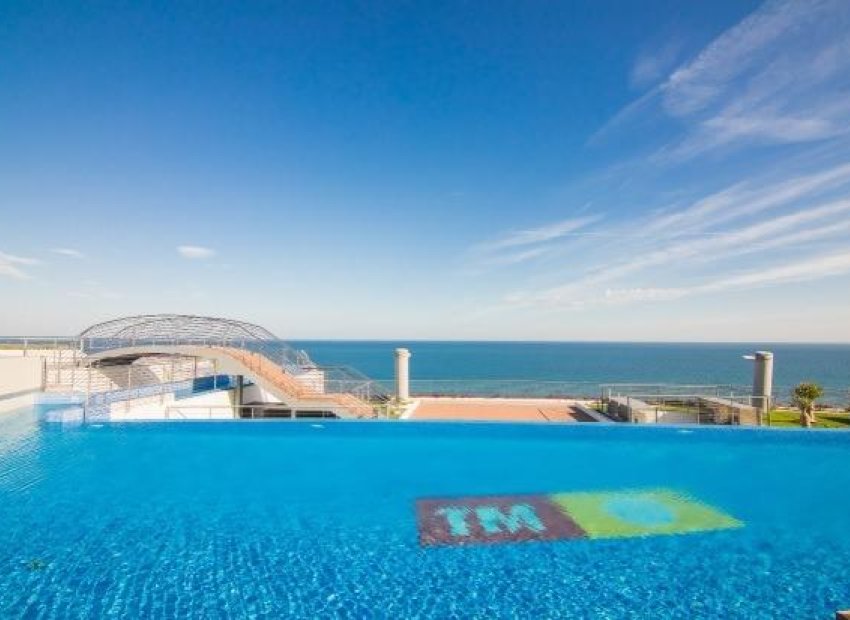 Resale - Apartamento - Elche - Playa arenales del sol