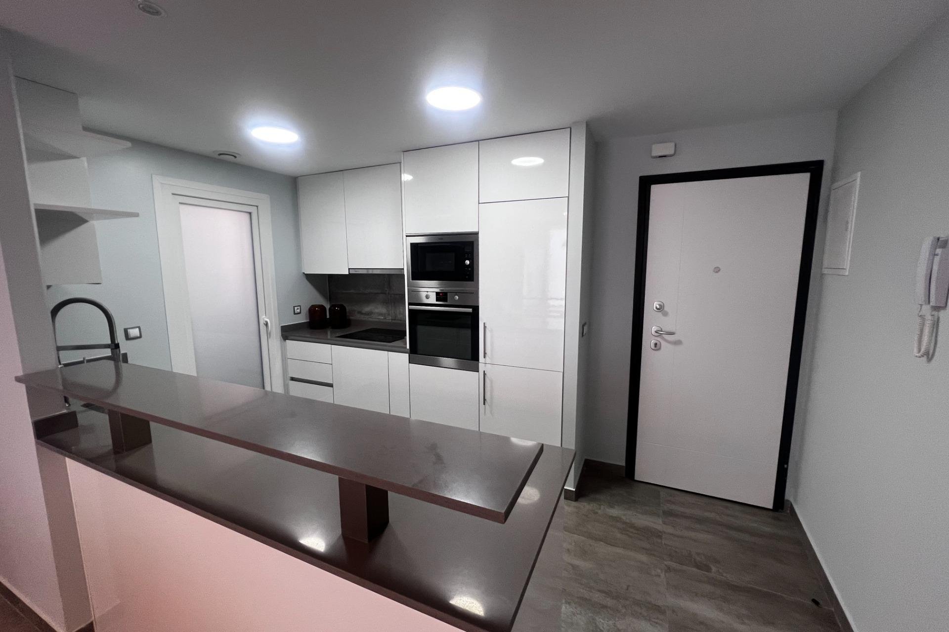 Resale - Apartamento - Elche - Playa arenales del sol