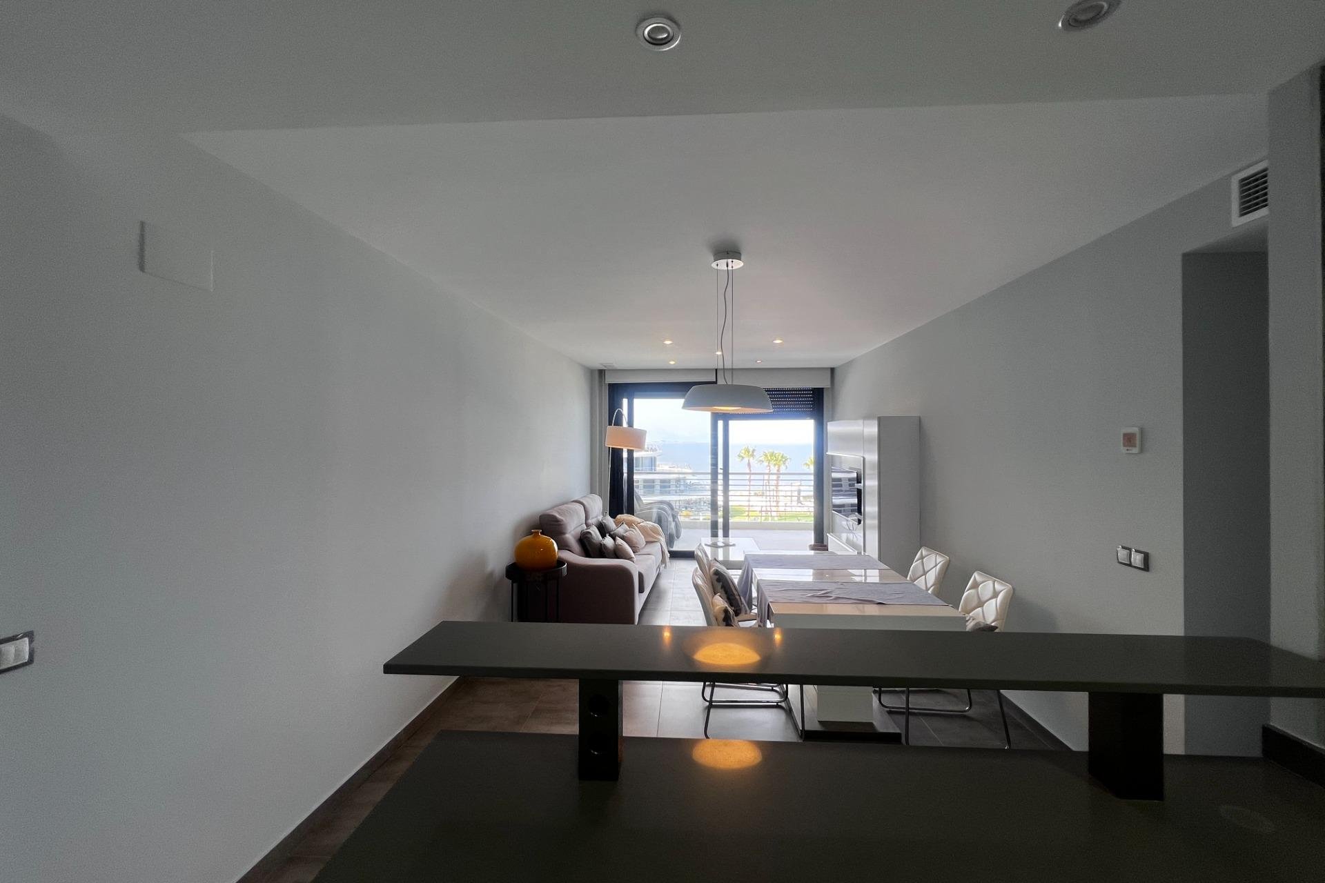 Resale - Apartamento - Elche - Playa arenales del sol
