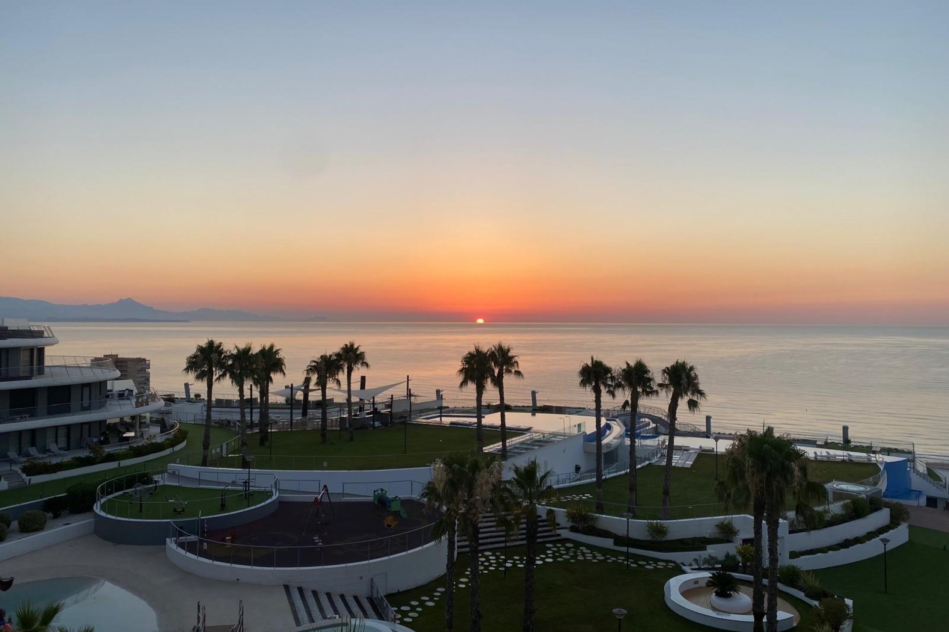 Resale - Apartamento - Elche - Playa arenales del sol