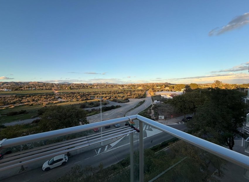 Resale - Apartamento - Elche - Zona Deportiva-Nuevo Altabix