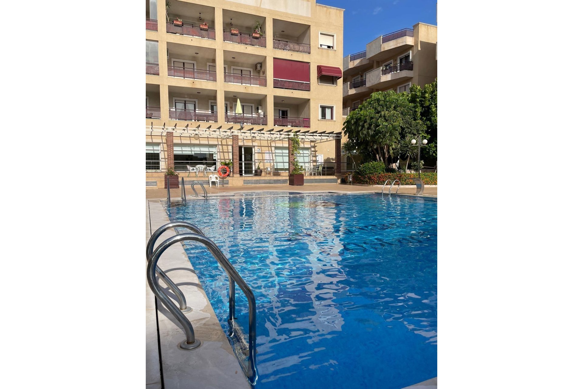 Resale - Apartamento - Orihuela Costa - Campoamor