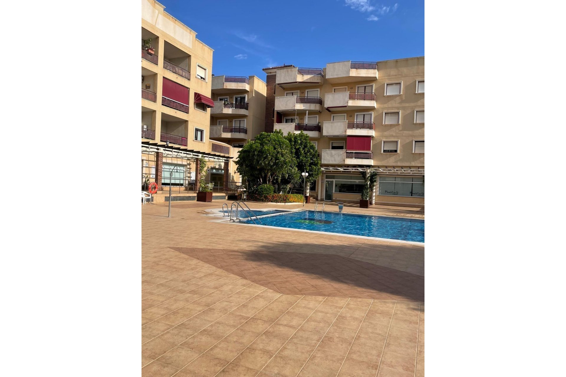 Resale - Apartamento - Orihuela Costa - Campoamor