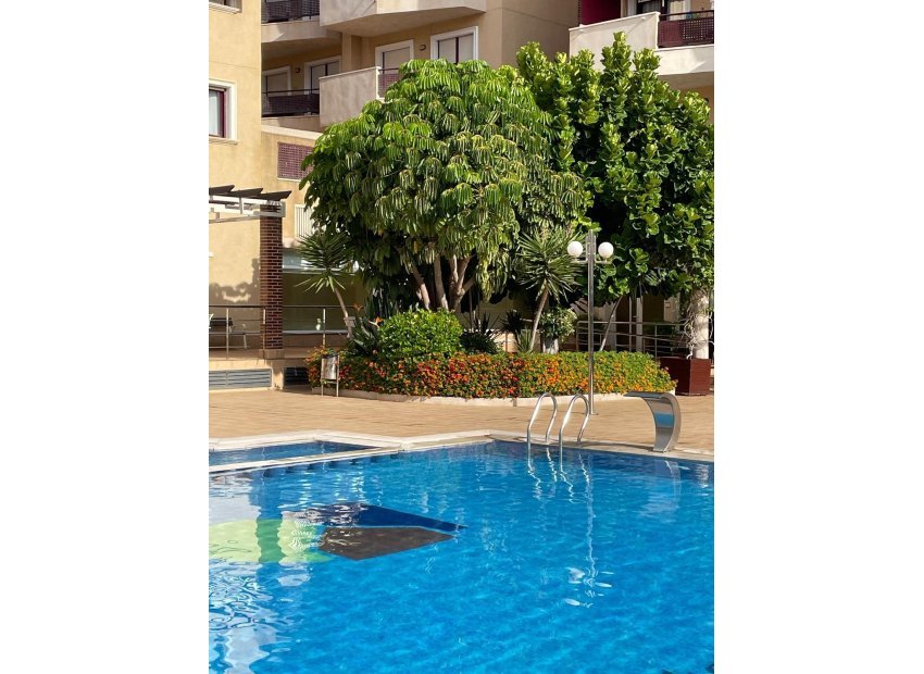 Resale - Apartamento - Orihuela Costa - Campoamor