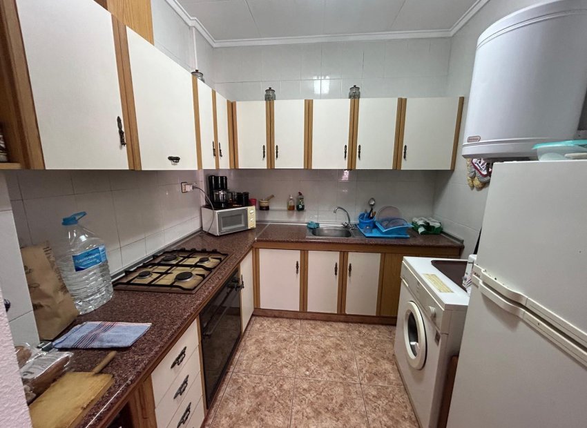 Resale - Apartamento - Torrevieja - Centro