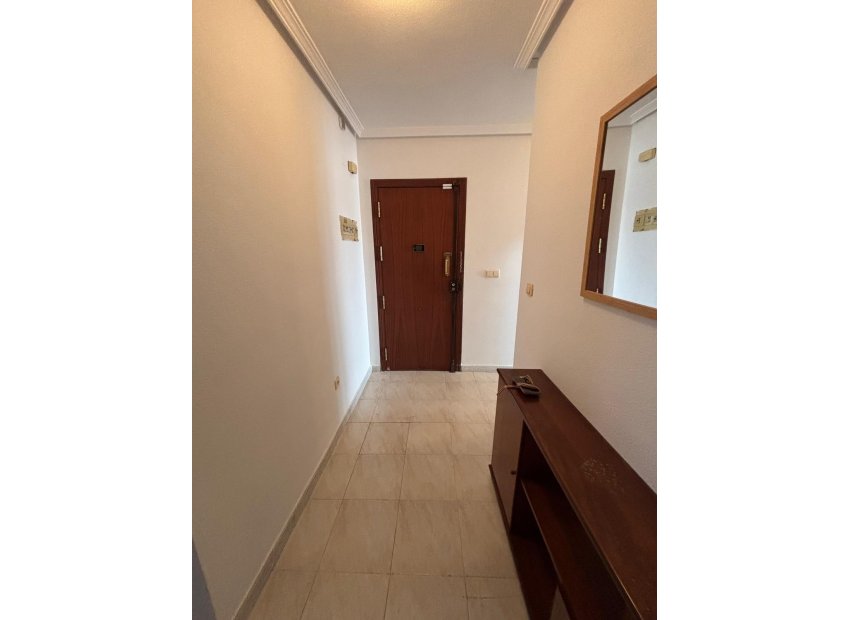 Resale - Apartamento - Torrevieja - Centro