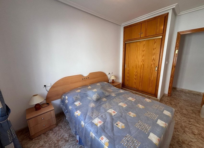 Resale - Apartamento - Torrevieja - Centro