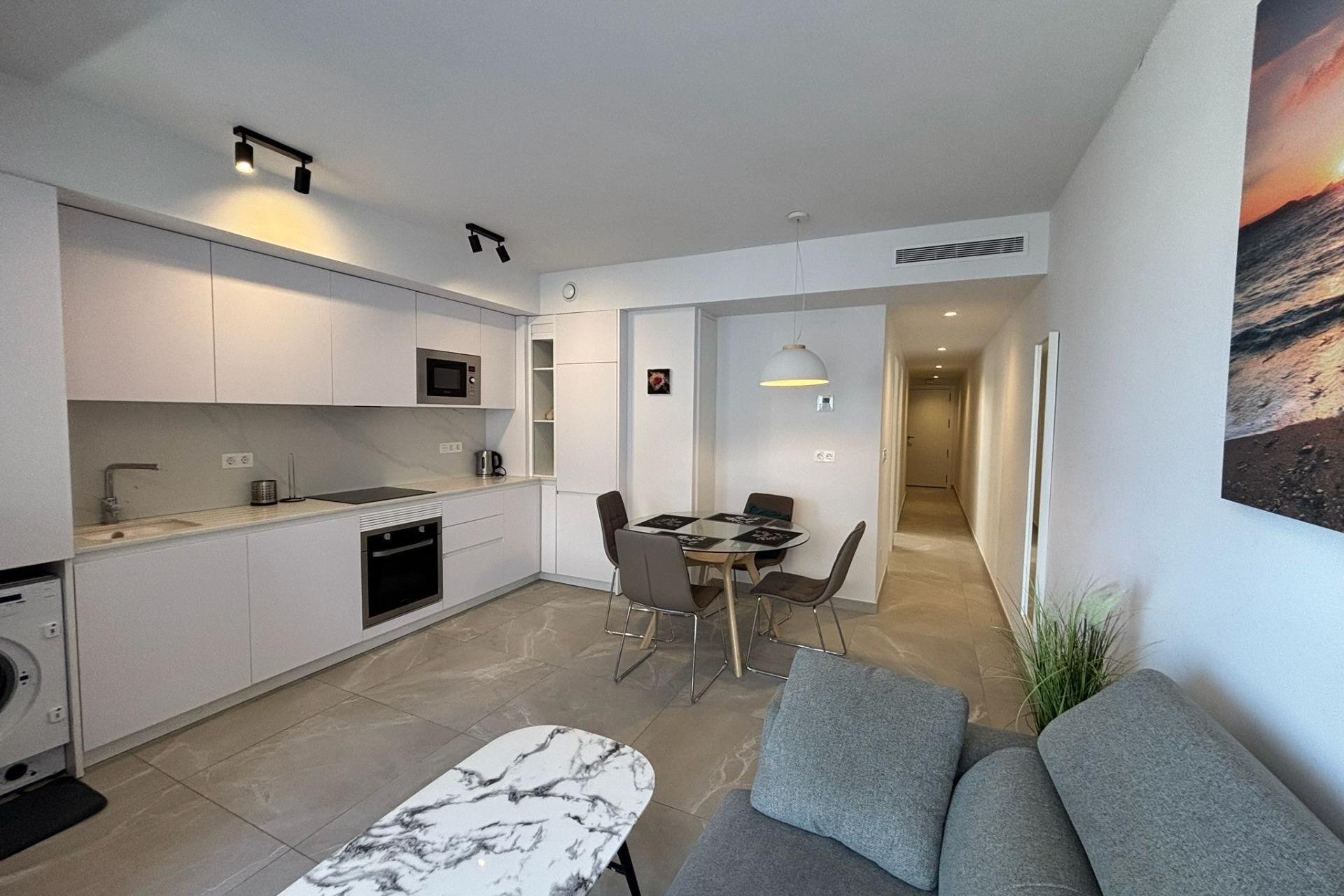 Resale - Apartamento - Torrevieja - Centro